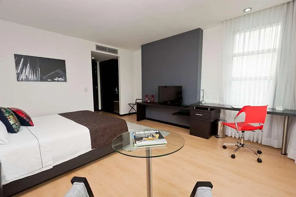 Tryp By Wyndham Medellin Hotel
